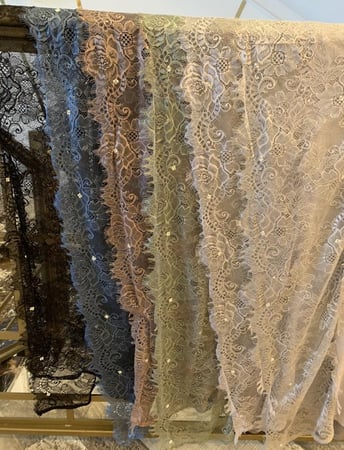 مجموعة طرح ألوان غامقه ( أسود - بني - رصاصي درجتين - أزرق - زيتي )