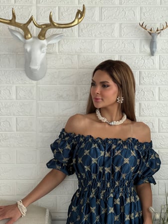 فستان تركواز تفته عالية الجودة مطرز بخيوط القصب الذهبية اوف شولدر رقم 25