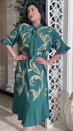 دراعه رمضانية لون اخضر حرير مغسول مكرمش مطرزة بخيوط القصب