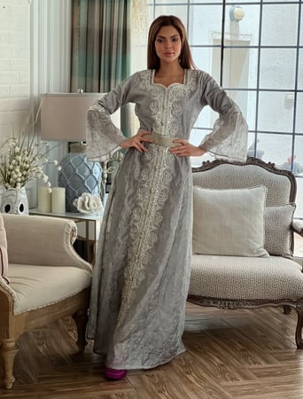 قفطان فاخر شيفون اورقنزا رصاصي مطرز بخيوط القصب والفصوص رقم 70