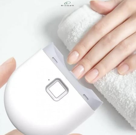 قصاصة اظافر ومبرد كهربائي