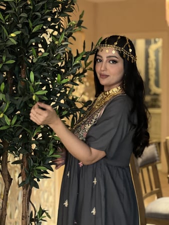 دراعه رمضانية رصاصي قطن مطرزة بحزام بالوسط