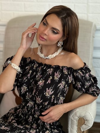 فستان أسود مشجر كريب خفيف وبارد اوف شولدر رقم 29