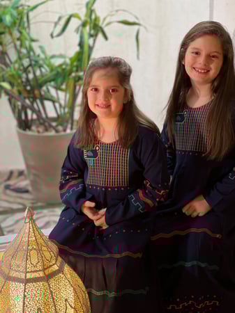 دراعة البطة الأم وبنتها كحلي رقم 56