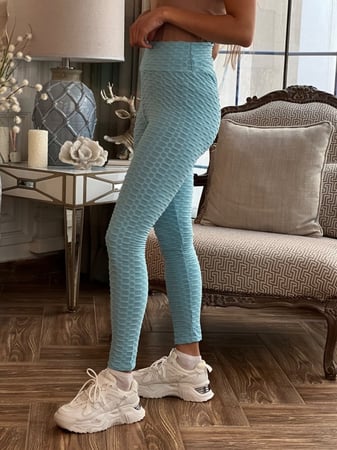 ليقن رياضي سماوي خفيف وعملي