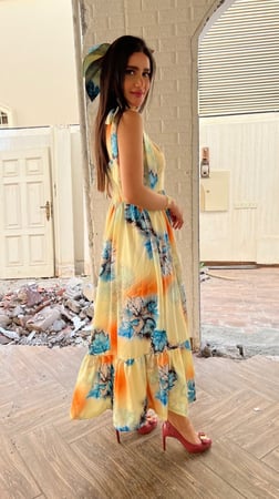 فستان مشجر ومورد فري سايز مطاط بالظهر