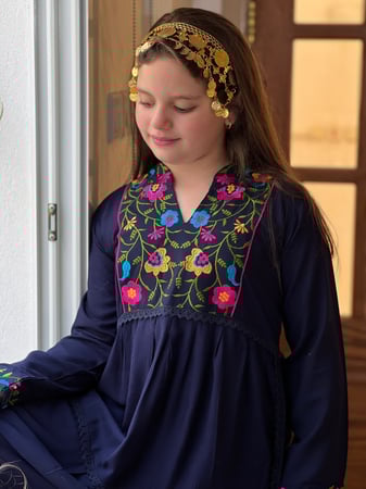 دراعه الأم وبنتها كحلي رقم 54