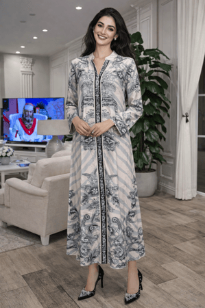 دراعه رمضانية وردي مع رمادي فخمه مناسبه للسهرة مزينه بفصوص الكريستال