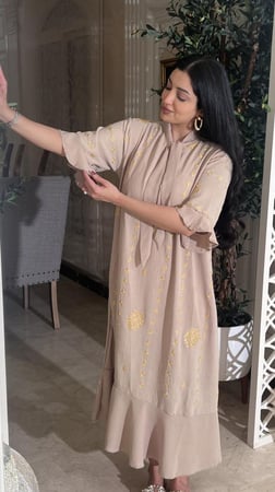 دراعه رمضانية بيج حرير مغسول مكرمش مطرزة بخيوط القصب