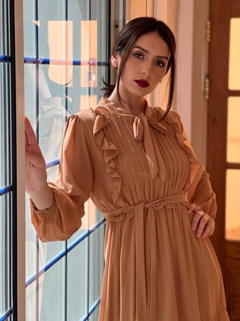 فستان ترابي طويل من الخلف قصير من الامام شيفون رقم 20