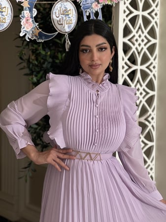 فستان العيد بليسيه بأكمام شيفون موف بحزا