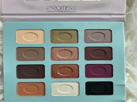 مجموعة promis بلاشرات وإضاءه وظلال عيون