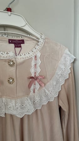 بجامة الأميرات شتوية مخمل أنيقة