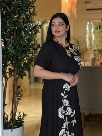 دراعه رمضانية سوداء مطرزة بخيوط القصب رقم 19