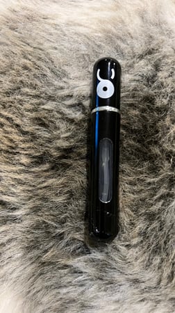 انبوبة تعبئة العطور