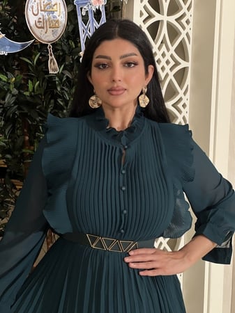 فستان العيد بليسيه زيتي بأكمام بحزام