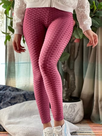 ليقن رياضي بجوده عالية