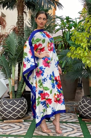 جلابية الفراشه مشجرة