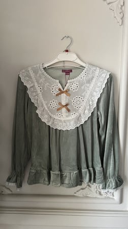 بجامة الأميرات شتوية مخمل أنيقة