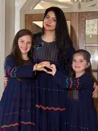 دراعة البطة الأم وبنتها كحلي رقم 56