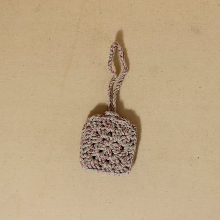 كفر سماعات في منها ألوان