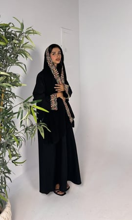 عباية ياسمين
