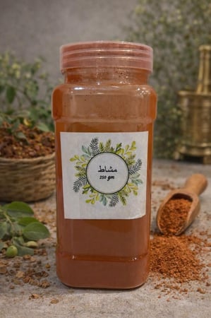 مشاط احمر للشعر