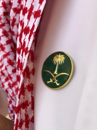 بروش السيفين والنخلة