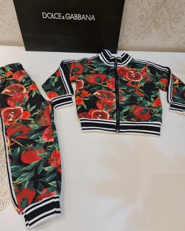 طقم بناتي انيق