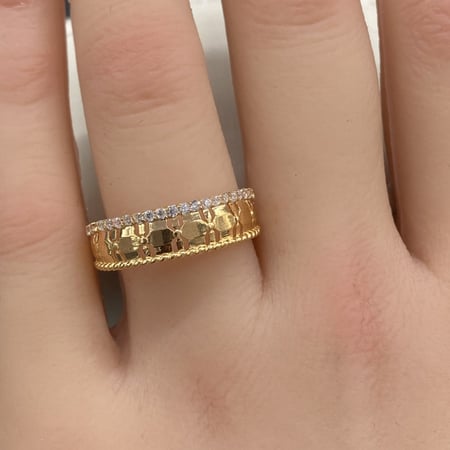 خاتم ذهب عيار 21 الوزن 2.13 جرام رقيق