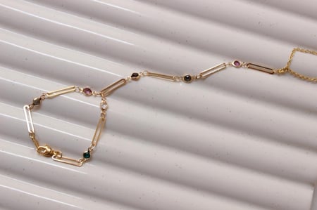 اسورة كف زركون ملون