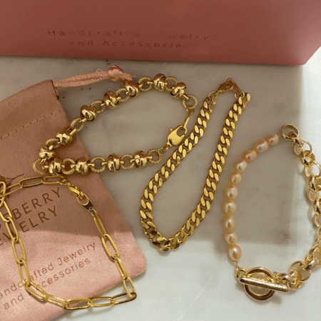 اسورة paper clip ذهبي