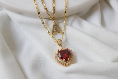 سلسله حرف زركون