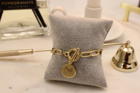 اسوره برومس ذهبي