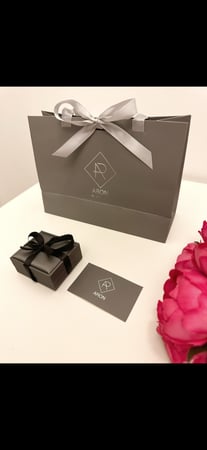 حلق فضه صغير