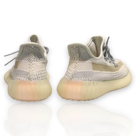 Yeezy Boost 350 V2