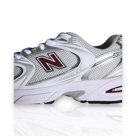 New Balance 530