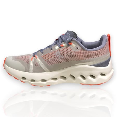 On Running Cloudsurfer Trauk Waterproof
