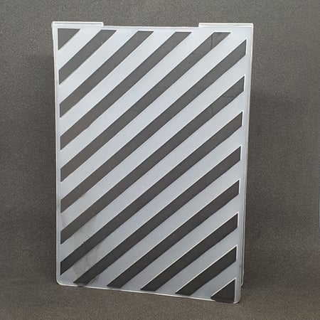 قالب نفش خطوط مائلة 14.5*10.6 سم