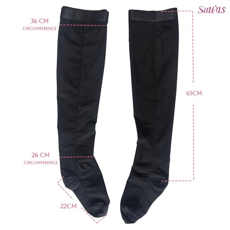 جوارب ساونز الطويلة