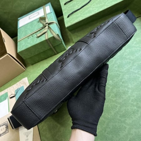 شنطة لابتوب غوتشي | ‏Gucci