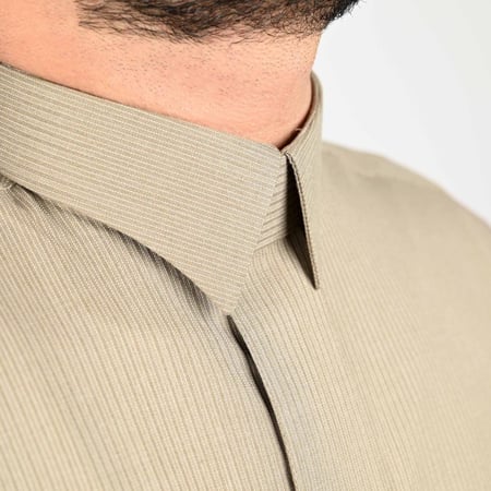 ثوب تفصيل شتوي مقلم فاخر من عالم رحال