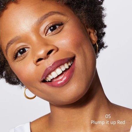 سيفورا ملمع الشفاه اوتريجاس بلامب ايفيكت رقم 05