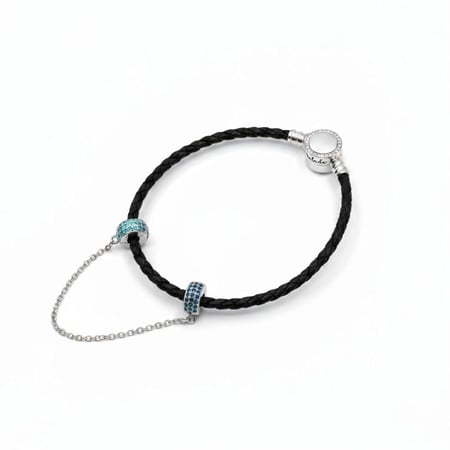 سلسلة أمان بأحجار الزركون الزرقاء