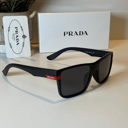 نظارة-PRADA-رجالي-رسمي