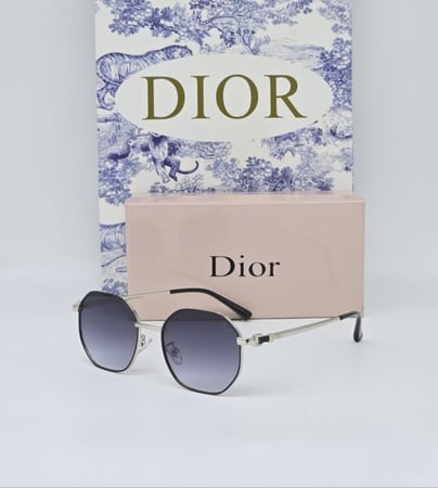 Dior-أنيق 5 الوان