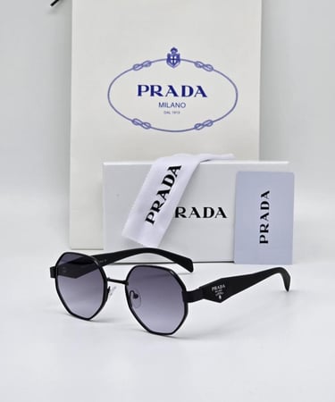 نظارة-PRADA