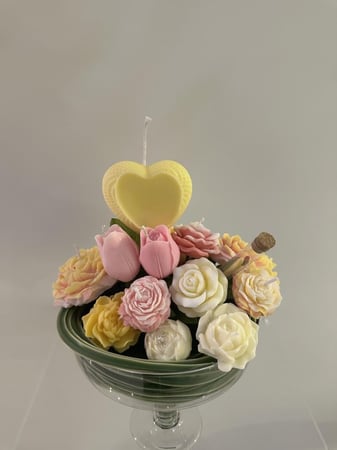 باقه  ورد بالشمع