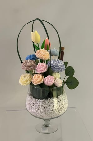 ورد بالشمع المعطر