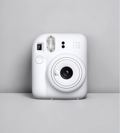 كاميرا Fujifilm Instax Mini 12 باللون الابيض